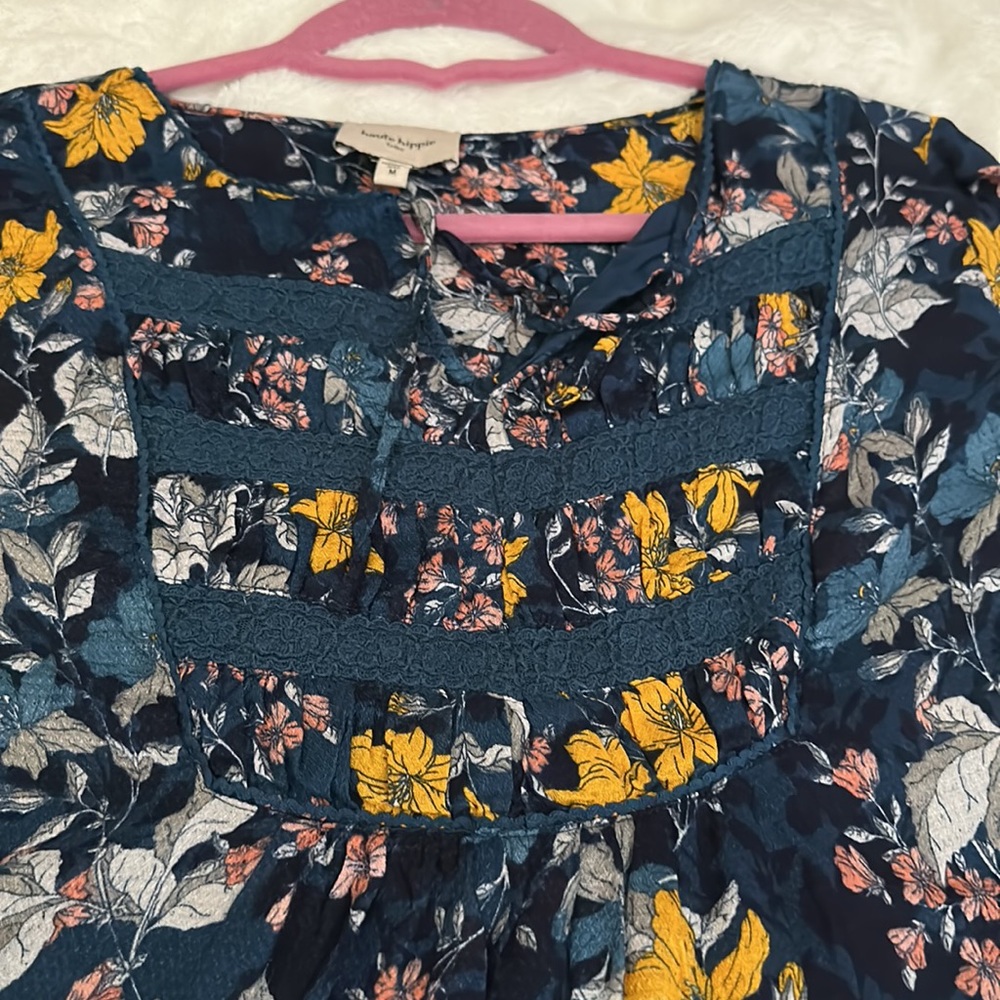 Blouse - Picture 3 of 4